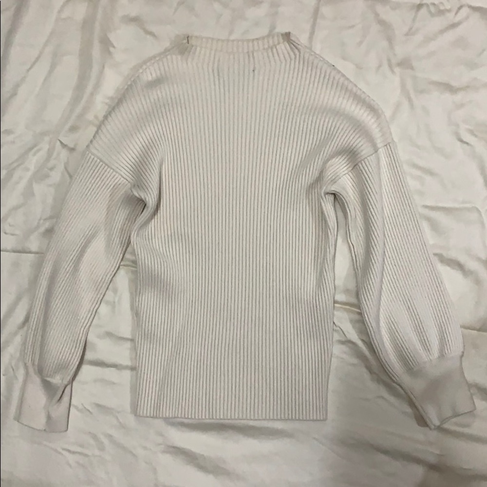 Ribbed Sweater With Ballon Sleeves